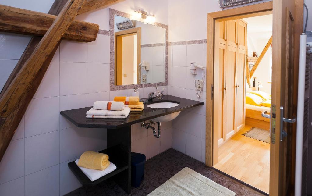 Apartamento Obstbauernhof Fohlenhof Lasa Habitación foto